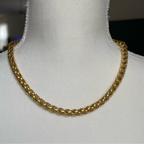 Matte Gold Tone Braided Signed R Statement Necklace 18" Unisex - Picture 4 of 8